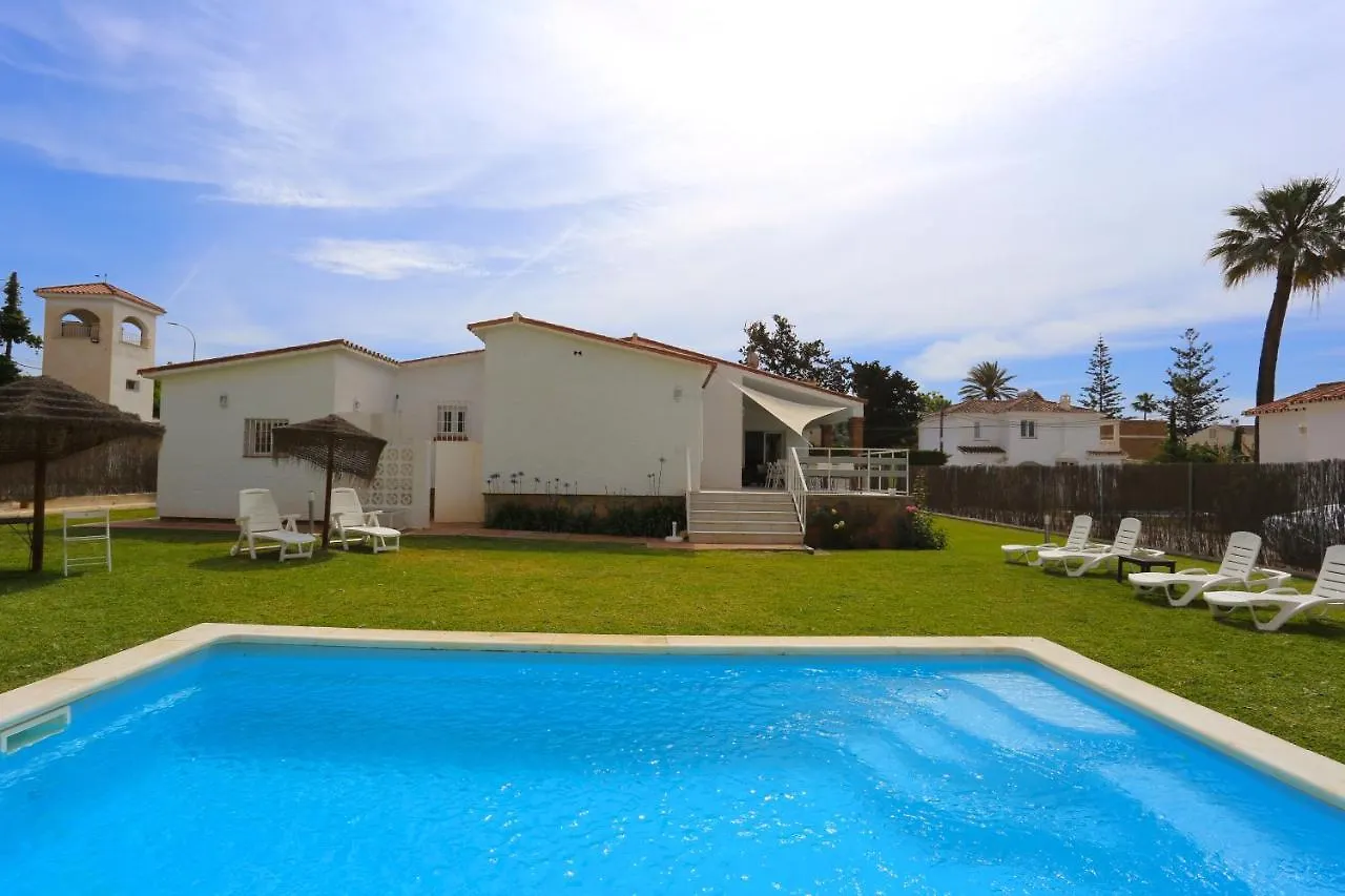 Villa Luna Beach Premium 9Pax Torre de Benagalbon Spain